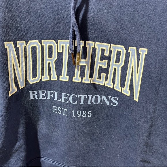 Northern Reflections Hoodie - Picture 2 of 4